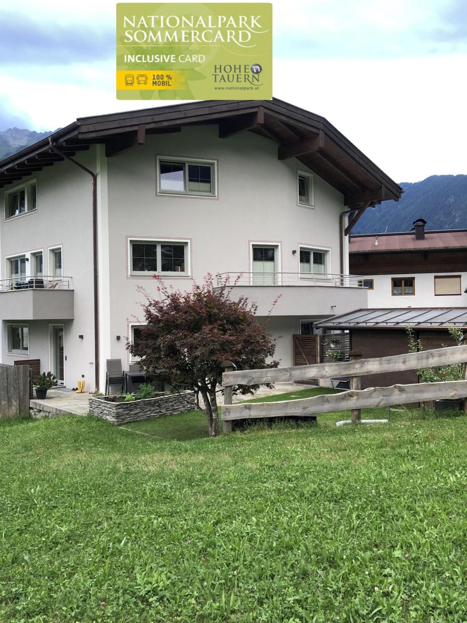Bergauf With Hot Tub * Neukirchen am Grossvenediger