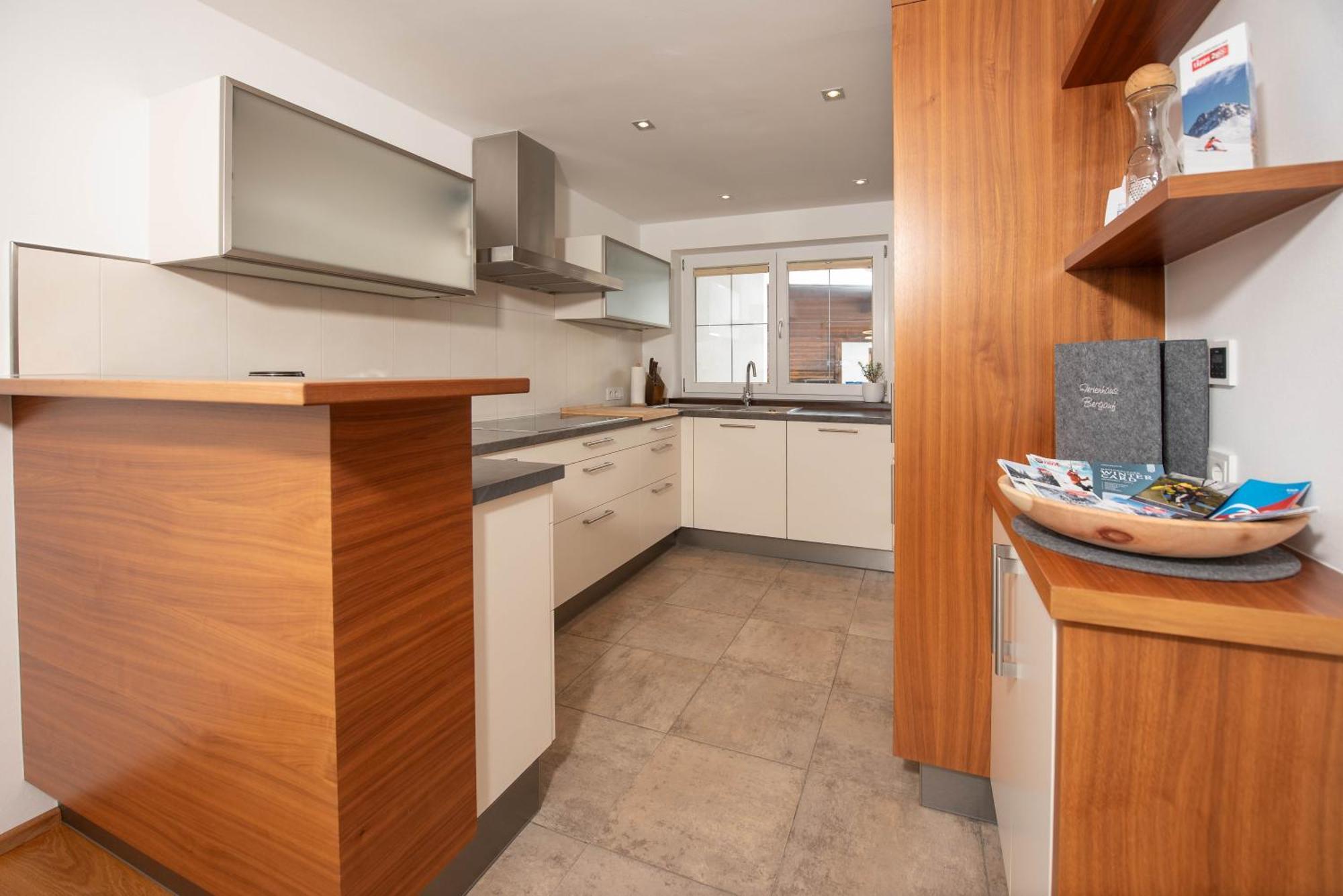 Bergauf With Hot Tub Holiday home