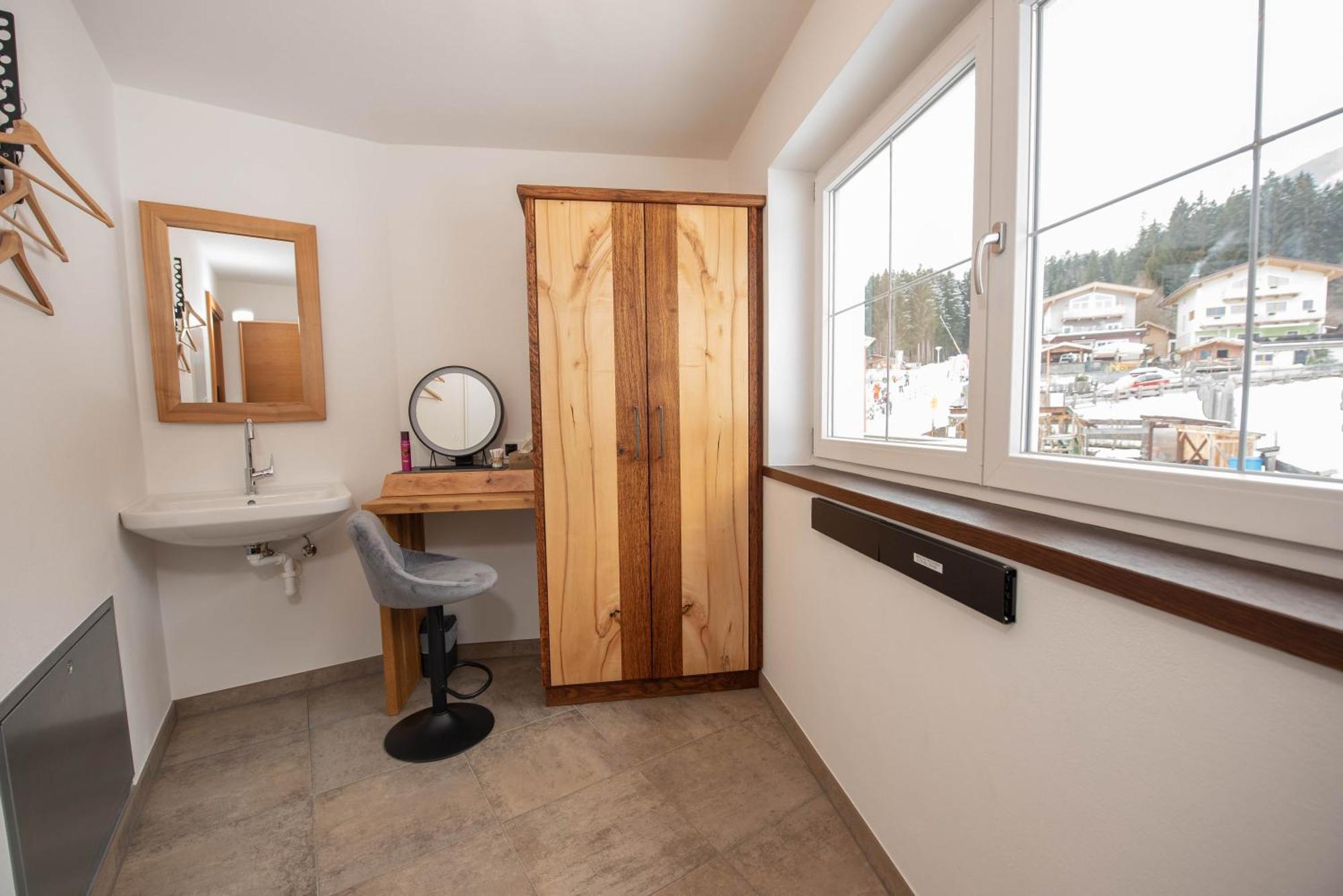 Bergauf With Hot Tub Holiday home *